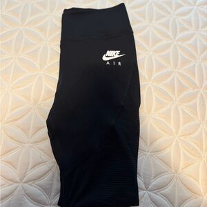 NIKE Air One Performance 7/8 Sheer Rib Panels Black Leggings Women’s